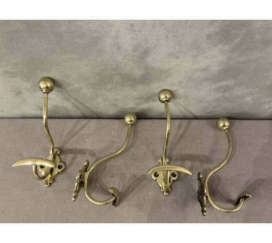 Set of 4 brass coat hooks/hooks from the 19th century