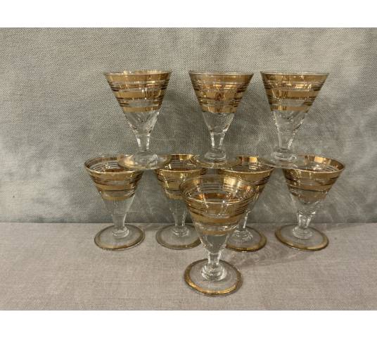 Série de 8 verres à Porto en verre et filets d'or