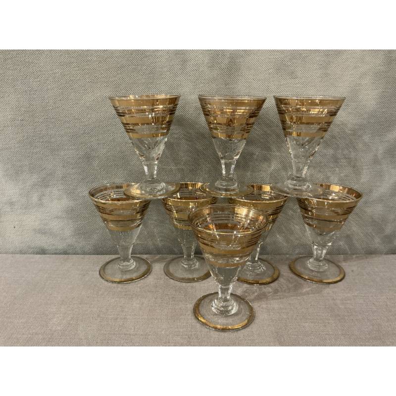 Série de 8 verres à Porto en verre et filets d'or