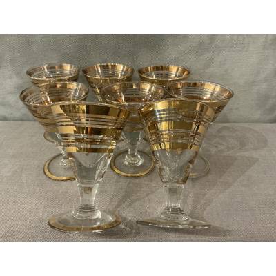 Série de 8 verres à Porto en verre et filets d'or