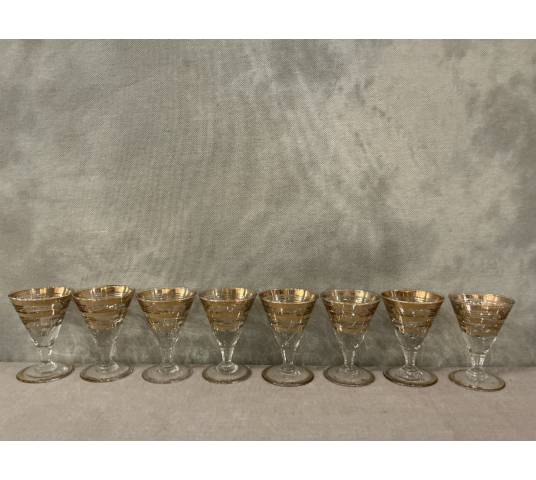 Série de 8 verres à Porto en verre et filets d'or
