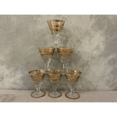 Série de 8 verres à Porto en verre et filets d'or
