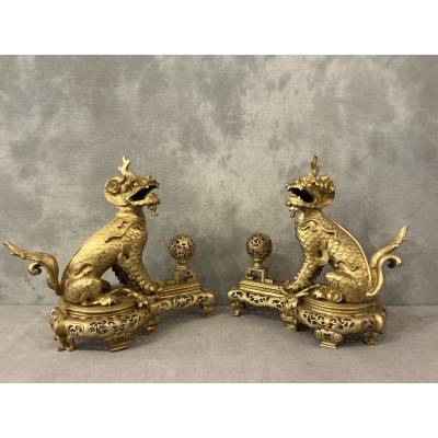 Paire de chenets chiens fô en bronze doré d'époque 19 ème