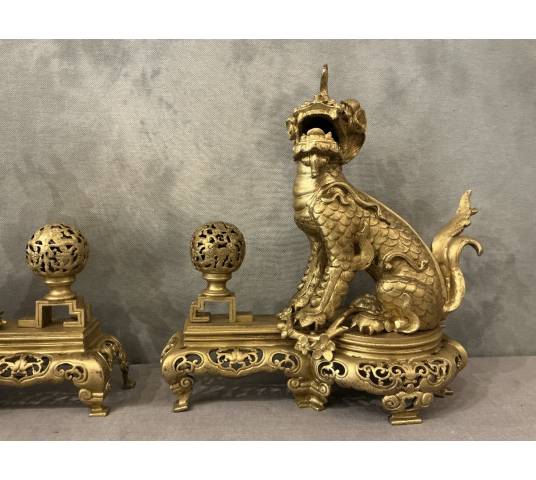Paire de chenets chiens fô en bronze doré d'époque 19 ème