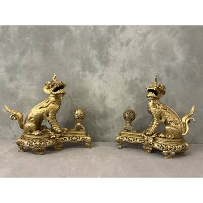 Paire de chenets chiens fô en bronze doré d'époque 19 ème