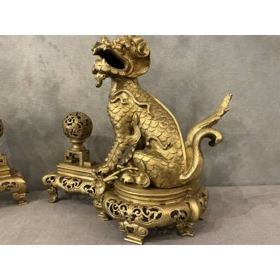 Paire de chenets chiens fô en bronze doré d'époque 19 ème