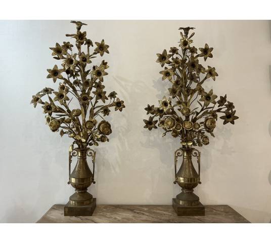 Paire de candélabres bouquets de fleurs en laiton d'époque 19 ème