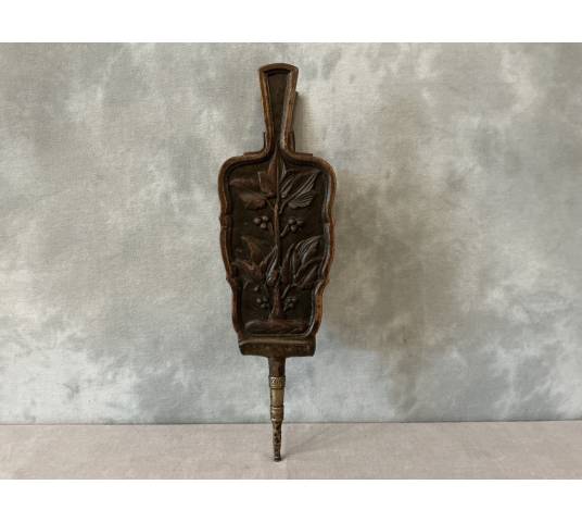 Soufflet de cheminée ancien en bois sculpté d'époque début 19 ème