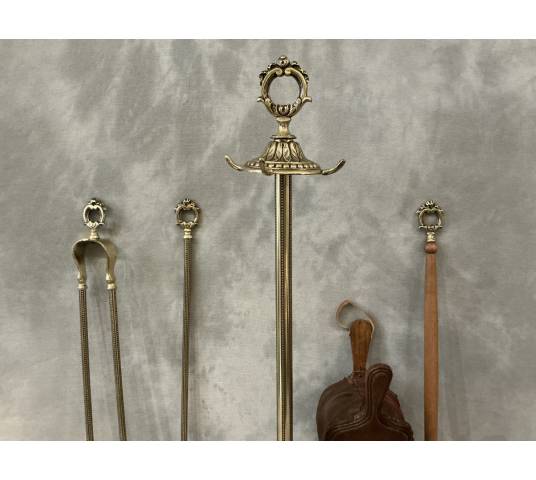 Serviteur de cheminée ancien en laiton d'époque 19 ème  de style Louis XVI