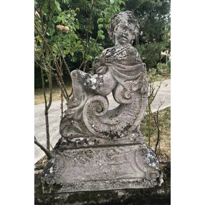 2 Ou 4 statues de jardin en pierre reconstituées XXème