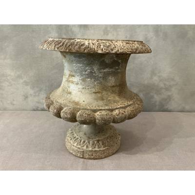 Vase de jardin en fonte d'époque fin 19 ème