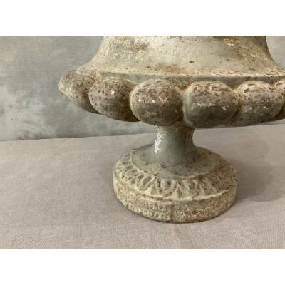 Vase de jardin en fonte d'époque fin 19 ème