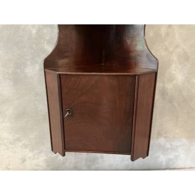 Petite étagère de coin en acajou d'époque 19 ème