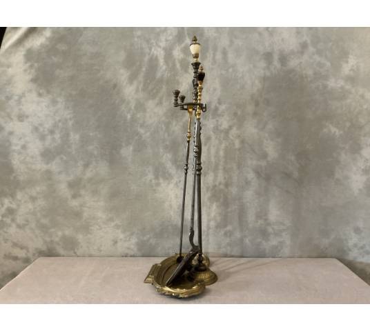 Beau serviteur de cheminée ancien en bronze et fer d'époque 19 ème