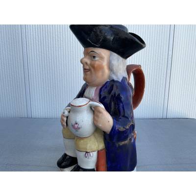 Anthropomorphic pitcher in English earthenware, 20th century
