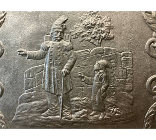 Grande plaque de cheminée ancienne en fonte d'époque 19 ème (82X82cm)