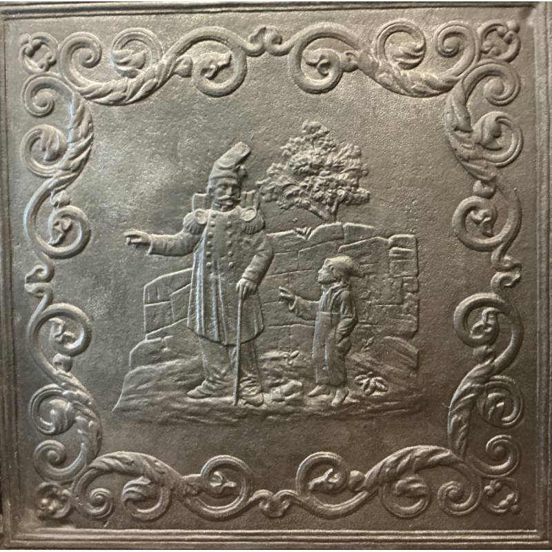 Grande plaque de cheminée ancienne en fonte d'époque 19 ème (82X82cm)