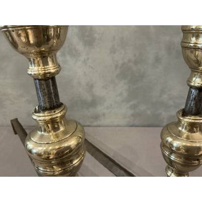 Paire de chenets ancien en fer forgé et laiton d'époque 17 ème