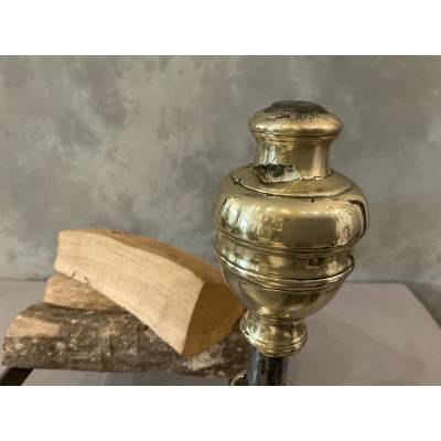 Paire de chenets ancien en fer forgé et laiton d'époque 17 ème