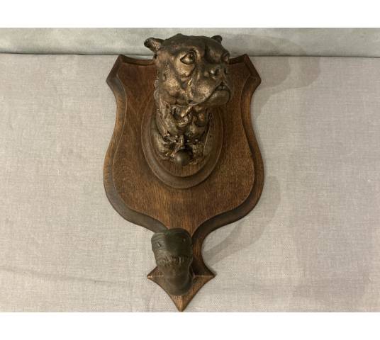 Porte manteaux ancien en régule sur bois d'époque fin 19 ème