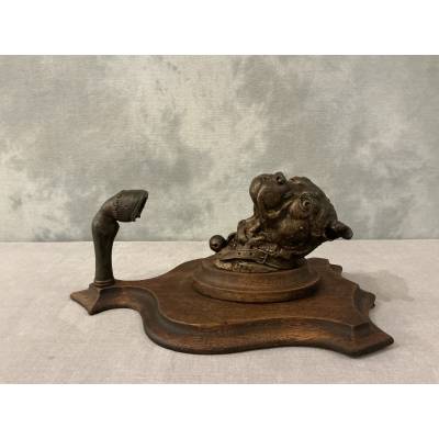Antique coat rack in spelter on wood, dating from the late 19th century