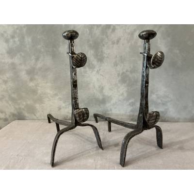 Paire de chenets anciens en fer d'époque 18 ème