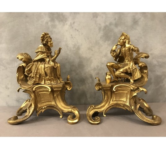 Ravissante paire de chenets en bronze doré d'époque 19 ème