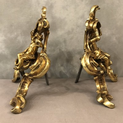 Pair of vintage bronze tracks 19 th decor of characters