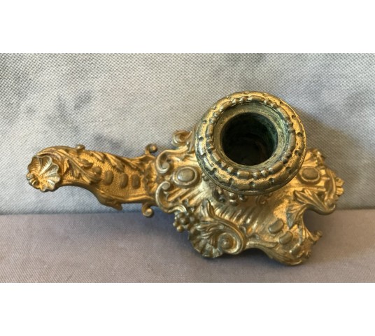 Petit bougeoir de hand en bronze gilt de style Louis XV d' epoch 19 ème