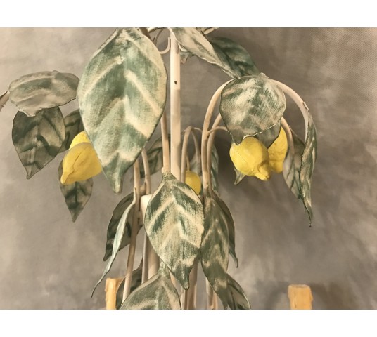 Lustre peint décor de citron milieu 20ème