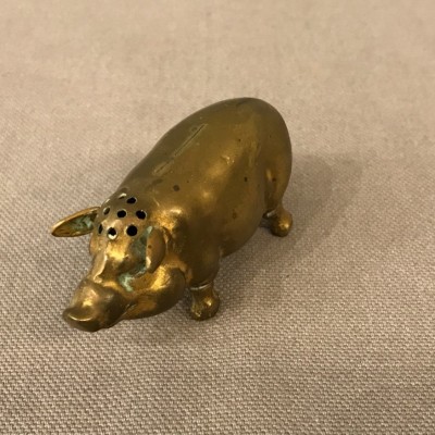 Saliere little pig in vintage brass 19 th