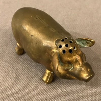 Saliere little pig in vintage brass 19 th