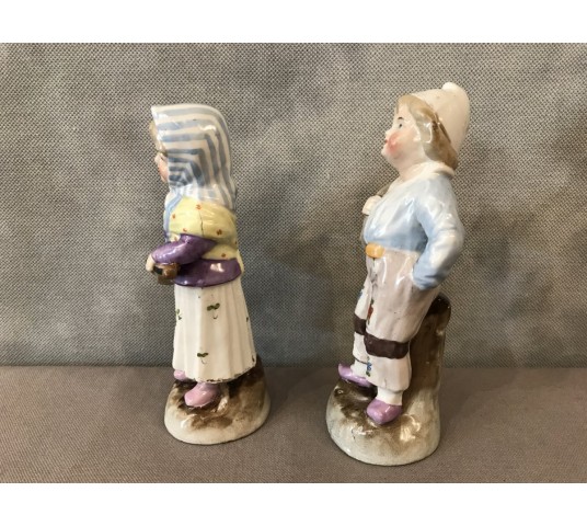 Small couple of porcelain characters from Dresden of epoch 19 th