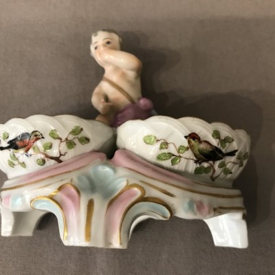 Saleron en porcelaine d'époque 18 ème