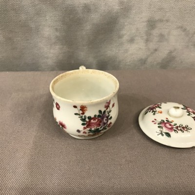 Petit pot à crème en porcelaine Compagnie des Indes d'époque 18 ème