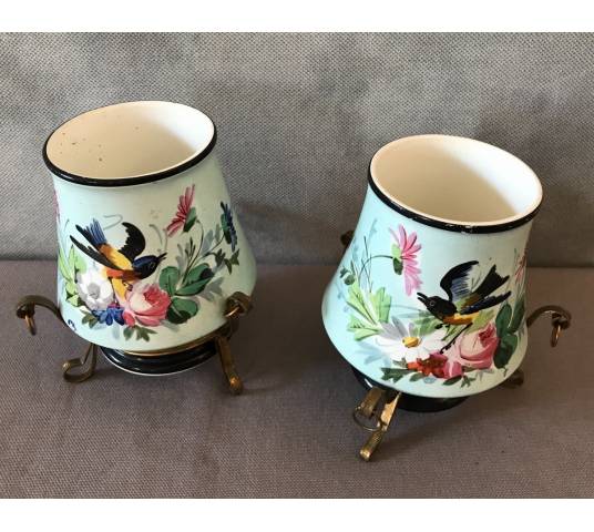 Paire de petits caches-pots en porcelaine d'époque 19 ème