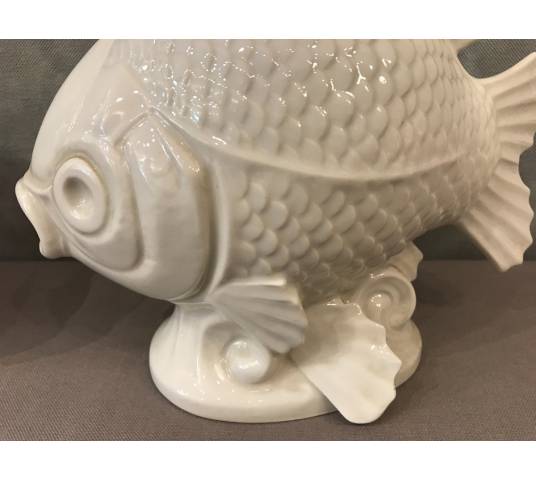 Pair of fish in white porcelain circa 1940