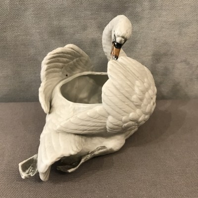 Cygne en biscuit porcelaine blanche d’époque 19ème