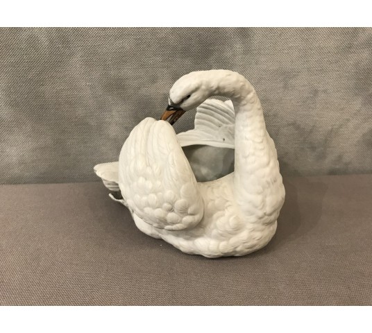 Cygne en biscuit porcelaine blanche d’époque 19ème