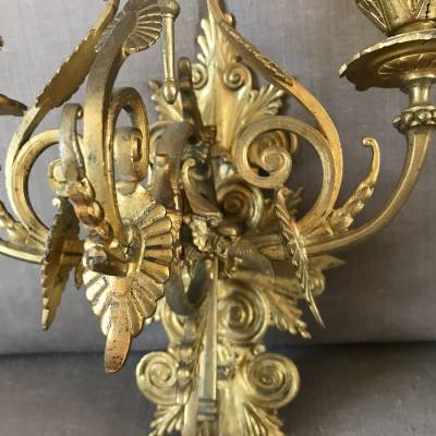 Pair d' appliques en bronze gilt de style NéoGothic d' époque 19 ème