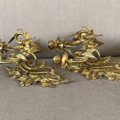 Pair d' appliques en bronze gilt de style NéoGothic d' époque 19 ème