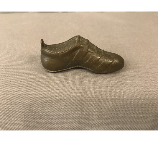 Chaussure de foot en bronze XXÈME