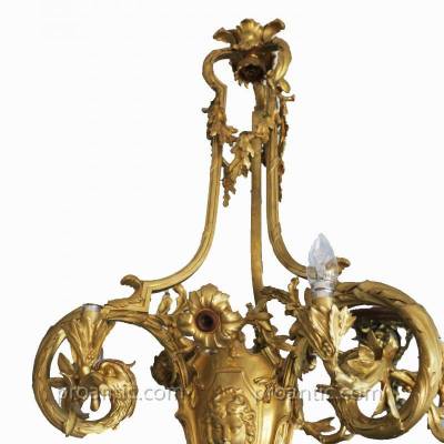 Magnifique grand lustre en bronze doré d'époque 19 ème