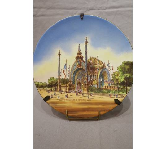 Paire de plats tableaux en porcelaine de l'Exposition Universelle de 1900