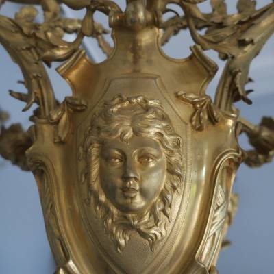 Magnifique grand lustre en bronze doré d'époque 19 ème