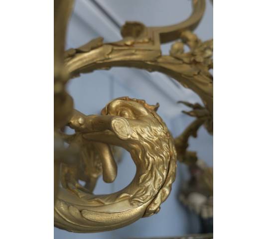 Magnifique grand lustre en bronze doré d'époque 19 ème