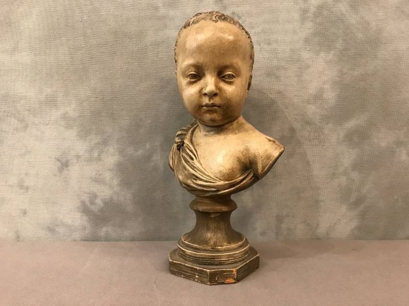 Small terra cotta bust 19 th