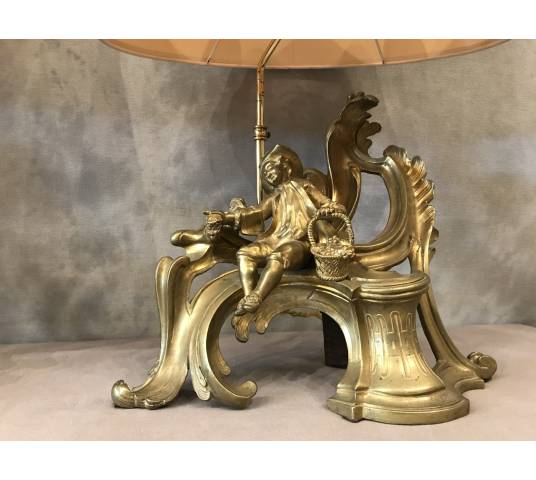 Paire de chenets en bronze doré  montés en lampe d'époque 19 ème