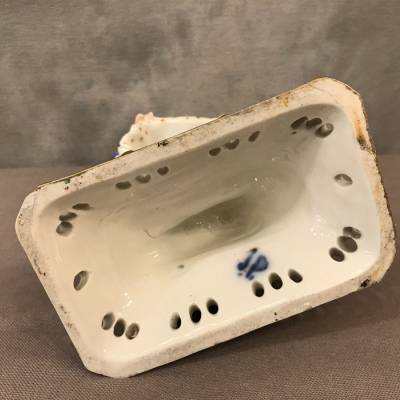 Nice object in porcelain old empty-pockets 19 th in Old Paris Jacob Petit