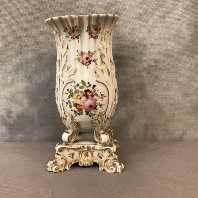 Old porcelain Vase of Old Paris of era 19th-century.